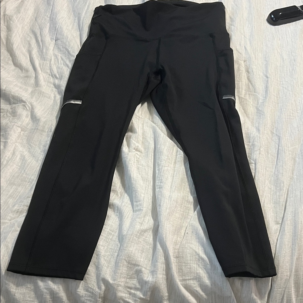 all in motion Black Capri Leggings